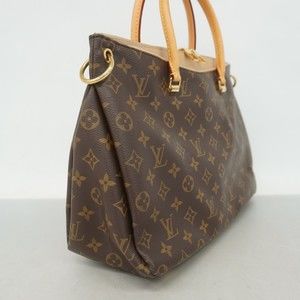 Louis Vuitton Dune Handbag Pallas Monogram